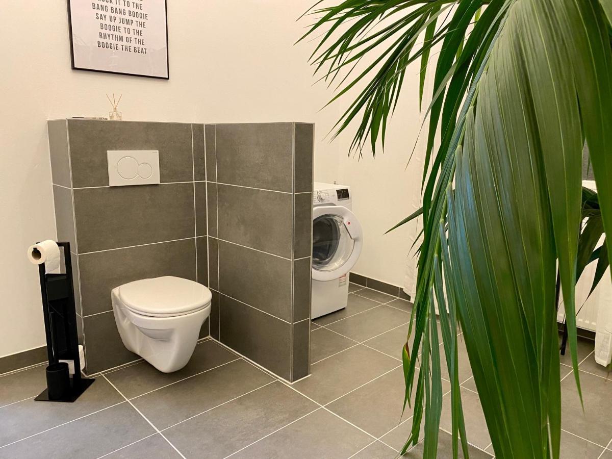 ザンクト・アルデグントDirect Moselle View 200M² 4 Sz 10Pers Terraceアパートメント エクステリア 写真